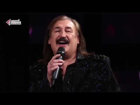 Видео: Степан Гіга з родиною - Хай Ісус мале дитя (коляда)