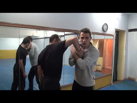 Видео: Приёмы Джиу-Джитсу. Прямой нырок.