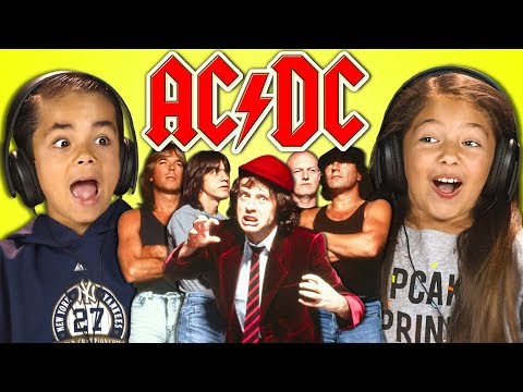 Видео: Реакция детей на AC/DC