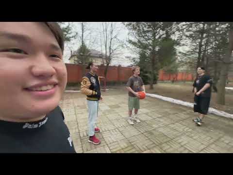 Видео: ИГРАЮТ В БАСКЕТБОЛ И ФУТБОЛ НА СТРИМХАТЕ - Follentass, MuhanJan, RudySayuki, Fasoollka, Loru77