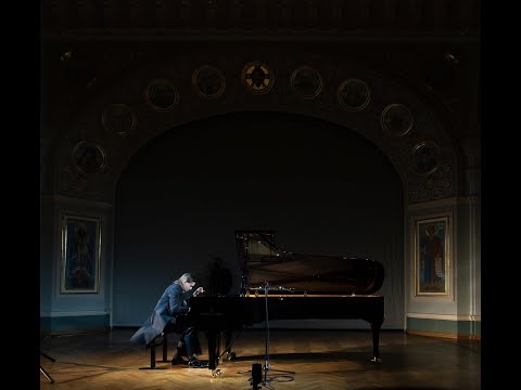 Видео: F.Liszt.Hungarian Rhapsodies №№3&7(Petr Averin,piano)/Ф.Лист.Венгерские рапсодии №№3,7(Петр Аверин)