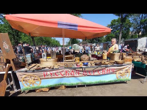 Видео: Русская барахолка. Удельный рынок. Санкт-Петербург 