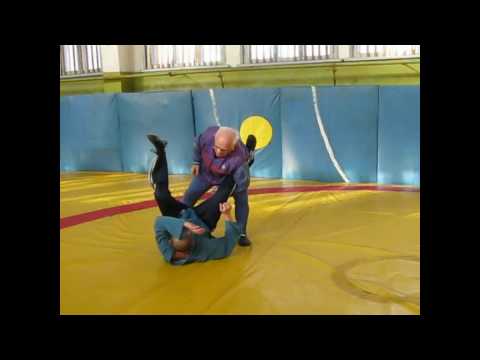 Видео: Задняя подножка с захватом ноги