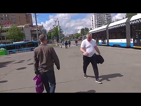 Видео: Будни сборщика алюминиевых банок.