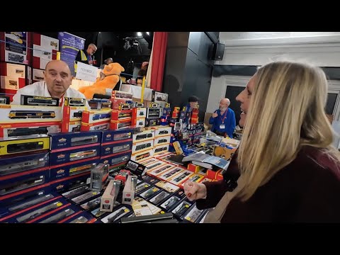 Видео: Выставка моделей железной дороги в Стокпорте: все макеты и многое другое 🚂