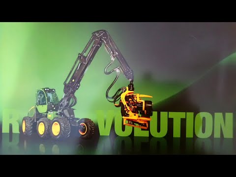 Видео: JOHN DEERE 1270G лес