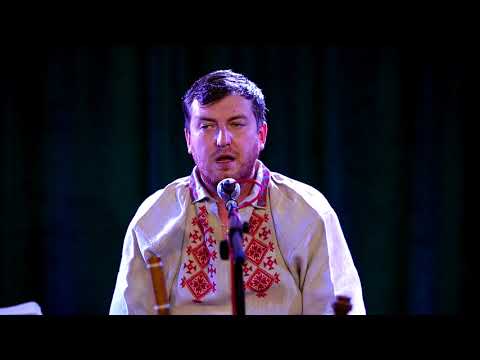 Видео: Kyiv Ethno Trio - Ой ти місяць (Oh, moon)