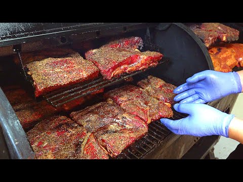 Видео: Amazing BBQ House! Как приготовить техасское барбекю в американском стиле в Корее