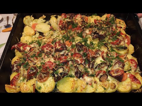 Видео: Отбивные из говядины с картофелем запечённые в духовке