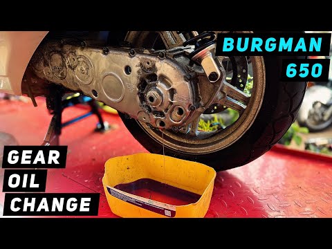 Видео: Suzuki Burgman 650 - Замена масла в коробке передач / главной передаче | Mitch's Scooter Stuff