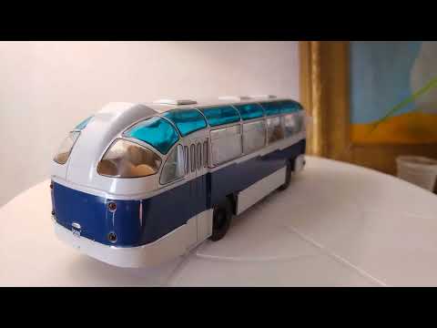 Видео: интересное сочетание:  #ЛАЗ  695В  #вероника   #масштабные_модели  #автобус