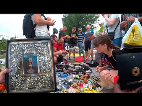 Видео: ЧЕРНЫЙ ЯЩИК... что ВНУТРИ ИКОНЫ... купил на БАРАХОЛКЕ