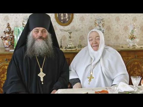 Видео: СЛУЖАНКА ЦАРИЦЫ НЕБЕСНОЙ..МАТУШКА ВАРВАРА - ИГУМЕНИЯ ПЮХТИЦКОЙ ОБИТЕЛИ..ЖИЗНЕННЫЙ ПУТЬ..ч.4