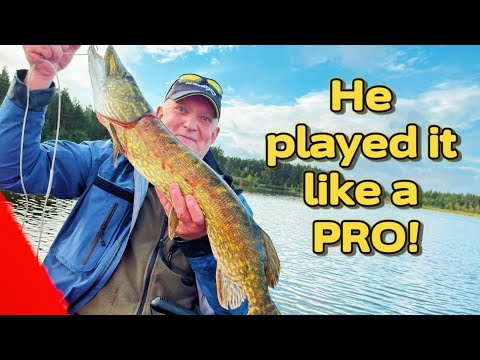Видео: Трофейная Щука на 4 кг - вот как нужно вываживать монстра! | Monster Pike Fishing Masterclass