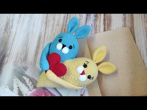Видео: Валентинка крючком / експрес мастер-класс / схема валентинки зайки
