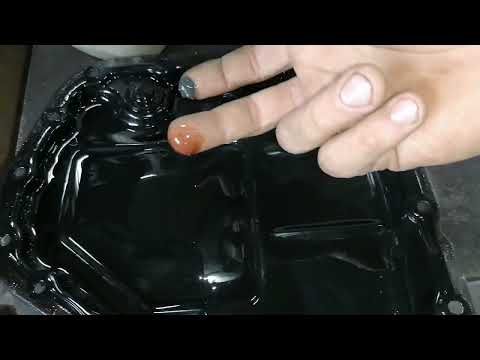 Видео: Toyota Passo' "Замена Масла В Вариаторе...