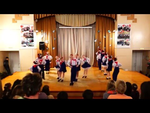 Видео: Танец "Ох, уж эта школа", студия танца "Озорная детвора".2016