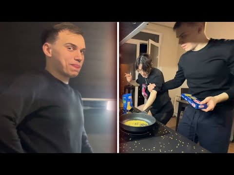 Видео: ГЛЕБ ЗАКАЛЯЕТ КОРЮ НА КУХНЕ