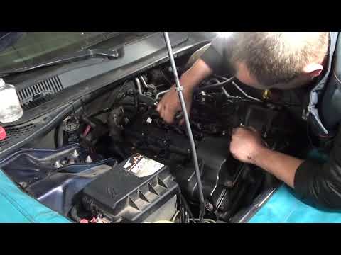Видео: Додж Крайслер 2.7 V6 клапана больше не гнет.