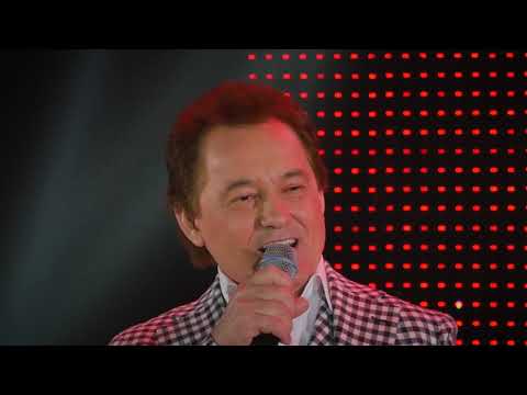 Видео: Габделфәт Сафин "Әле дә син бар әле дөньяда"