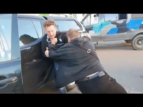 Видео: 🔥Дядя решил поумничать и отоварился на ровном месте. Актер Чижов до того как его Янка соблазнила🔥