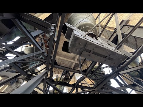 Видео: Концерт знаменитых колоколов собора в Вероне