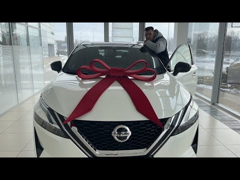 Видео: Nissan Qashqai 2022. 🚗 Первое знакомство с автомобилем - учусь нажимать кнопки. Обзор интерьера