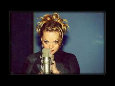 Видео: ЛАРИСА ДОЛИНА - Льдинка (Dj Bel-Off Radio Mix)