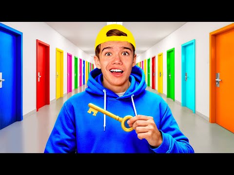 Видео: 100 ТАЙНЫХ ДВЕРЕЙ и ТОЛЬКО ОДНА ТЕБЯ СПАСЕТ !