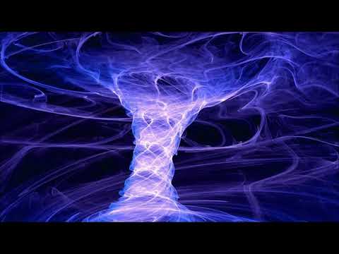 Видео: Энергия человека как ей управлять? Работа с энергией. Ощущения при прохождении  энергии в теле.