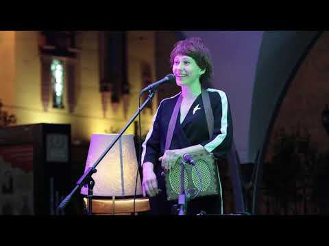 Видео: Света Бень в Тургеневке — Pont Neuf