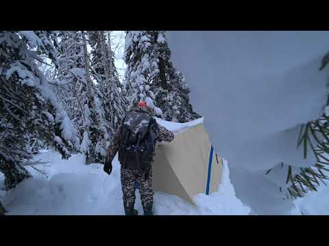 Видео: КЕМПИНГ В ГОРЯЧЕЙ ПАЛАТКЕ ГЛУБОКО В СНЕГУ. УШЁЛ ОДИН В ТАЙГУ. ПЕРЕЗАГРУЗКА ДУШИ И ТЕЛА