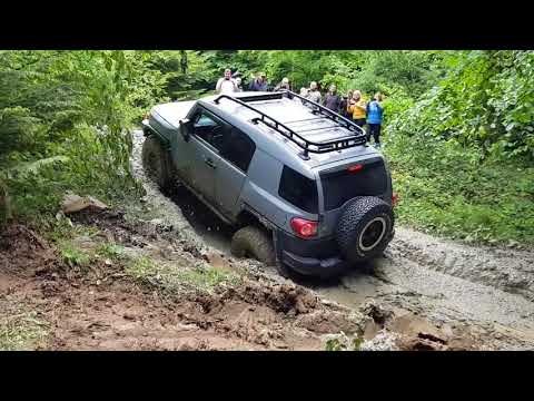 Видео: Замес по- Карпатски 2018,