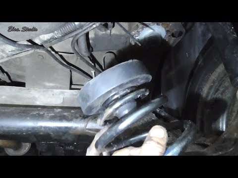 Видео: Снятие и установка задних пружин с заменой проставок Daewoo Lanos