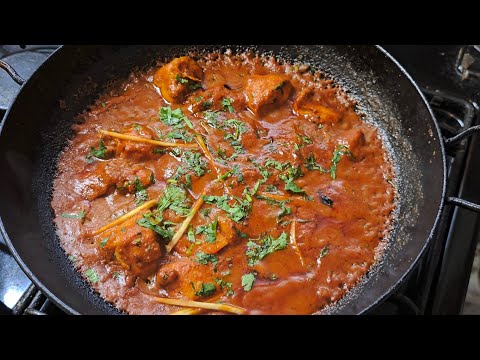 Видео: Настоящий бирмингемский цыпленок Мадрас Балти