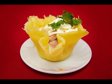 Видео: Салатник из сыра. Корзиночки из сыра.