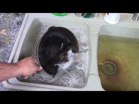 Видео: Руководство Мадбрука по чугуну: обработка и чистка