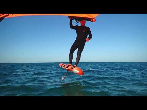 Видео: Какую доску для wingfoil выбрать, жесткую или надувную)?
