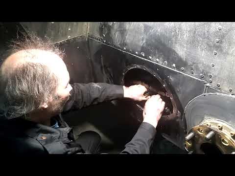 Видео: Сравнение приводных цепей DID 80HK и SKF 16B-1 для установки на вездеход