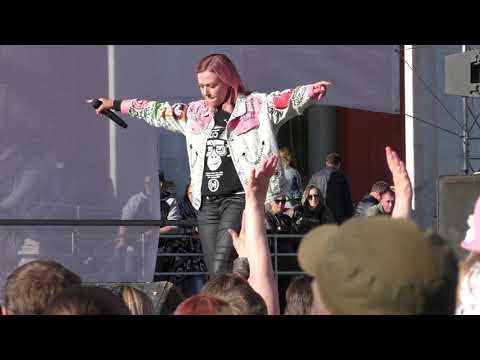 Видео: Группа "Вирус" - Позови меня. Карелия, Петрозаводск 12.06.2019.