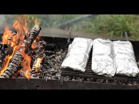 Видео: Ребрышки с вишнево клюквенным соусом!