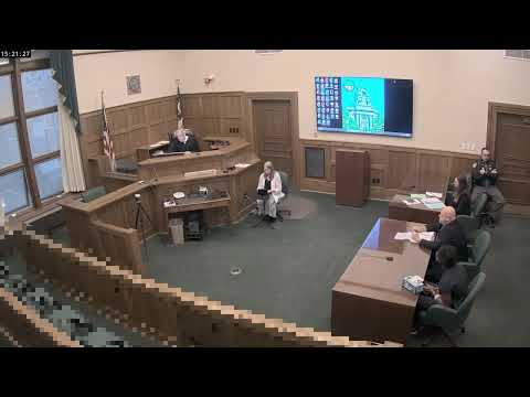 Видео: Жестокий преступник умоляет о помощи — судья «помогает ему» с тюремным сроком!