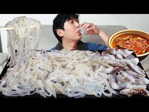 Видео: Я ел сырых кальмаров!🦑 MUKBANG REALSOUND ASMR EATINGSHOW