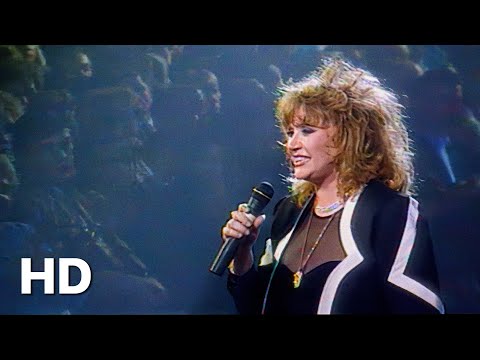 Видео: Алла Пугачёва - Свирель (Official Video)