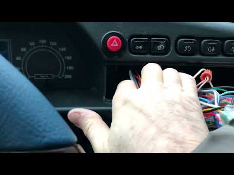 Видео: Круиз-контроль от Mazda 6 в ВАЗ 2115