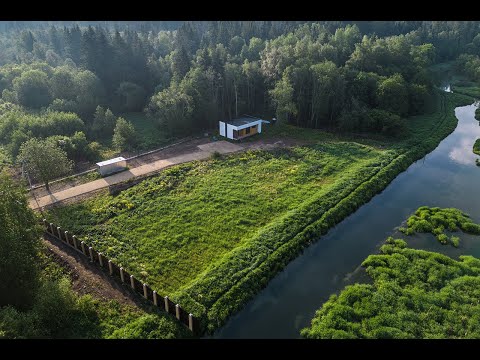 Видео: Живописный участок на берегу реки Стрелка