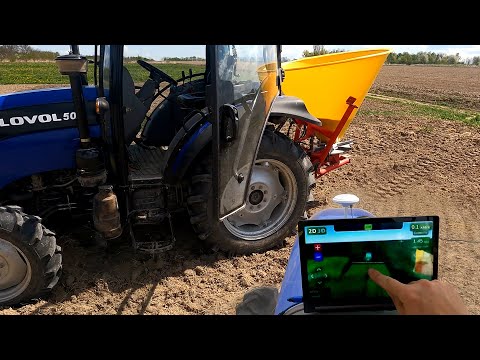 Видео: Внесення мінеральних добрив під культивацію, Агро Пілот - бюджетна навігація, Lovol 504