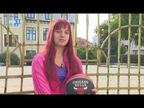 Видео: “Аз съм…” Андреа  Димитрова, Аз съм… - 18.09.2021 по БНТ