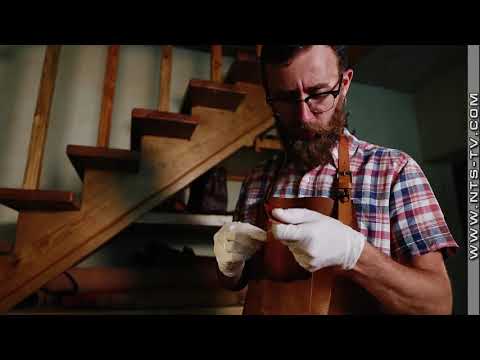 Видео: «Сделано в Севастополе». Кожевенная мастерская