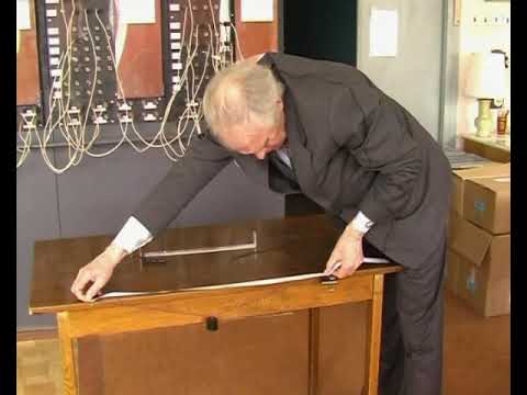 Видео: ИЗМЕРЕНИЕ СКОРОСТИ РАСПРОСТРАНЕНИЯ ПОПЕРЕЧНЫХ ВОЛН В РЕЗИНОВОМ ШНУРЕ